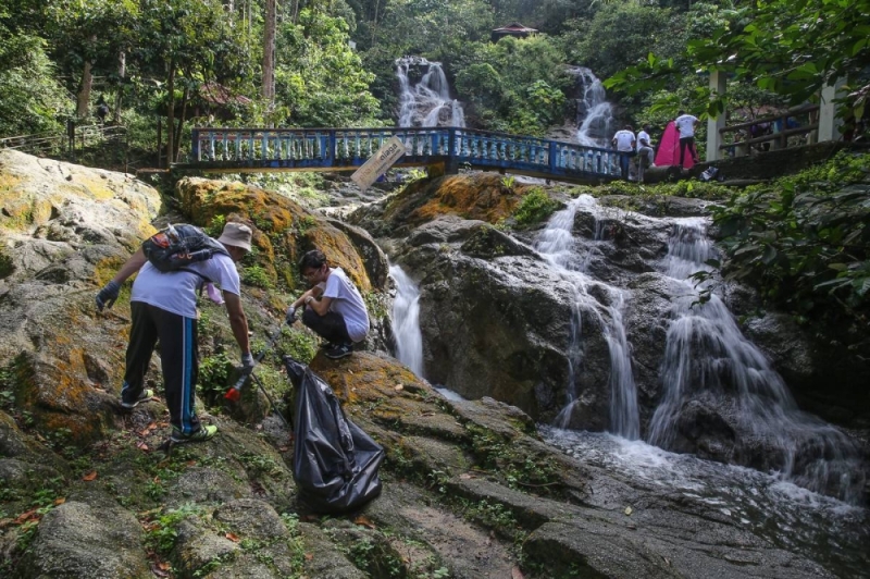 Youths join nature group to clear over 80kg of trash in 'plogging' event